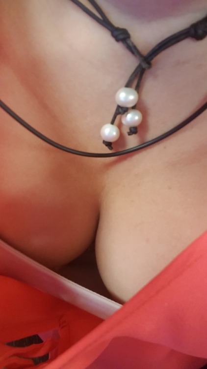 First submittal. Some Tuesday tits with a side of ass. #southernhotwifelife, #houston