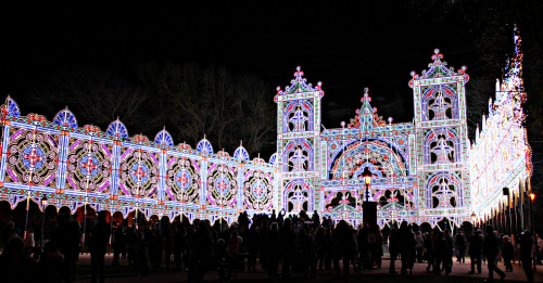beautiful-basque-country:And this is how beautifully Biarritz celebrated Christmas! Truly stunning ^
