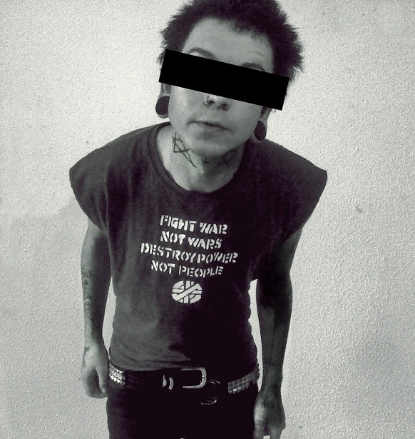 ready-to-fight:  created a new diy shirt!  and I remember it as if it was only yesterday.