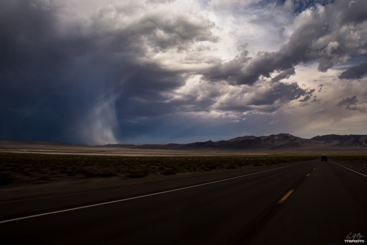 tyrphoto:  Highway 95 to Las Vegas (shots 2 &amp; 3 by darkmattersx)