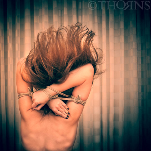tho4ns:  Model: Kelly_Anne Photo/Rigging: Tho4ns