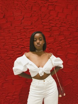 exquisite-eye:  meet @luv-bree the shooter behind the lens :) and check out my latest interview here. 