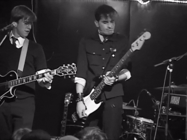 Interpol Performing Roland At The Rocket Bar In St. Louis, Missouri (Sept 25, 2002)
