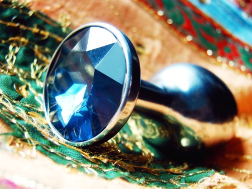 lysting:  new shiny toy 