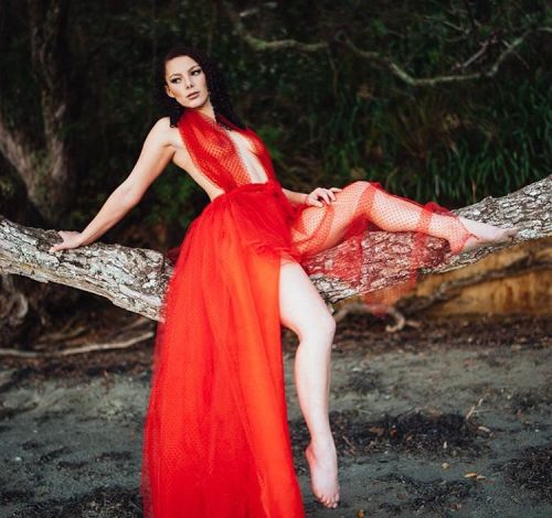 @lefrequeofficial in Red. circa 2013 #newzealand (at Auckland, New Zealand)