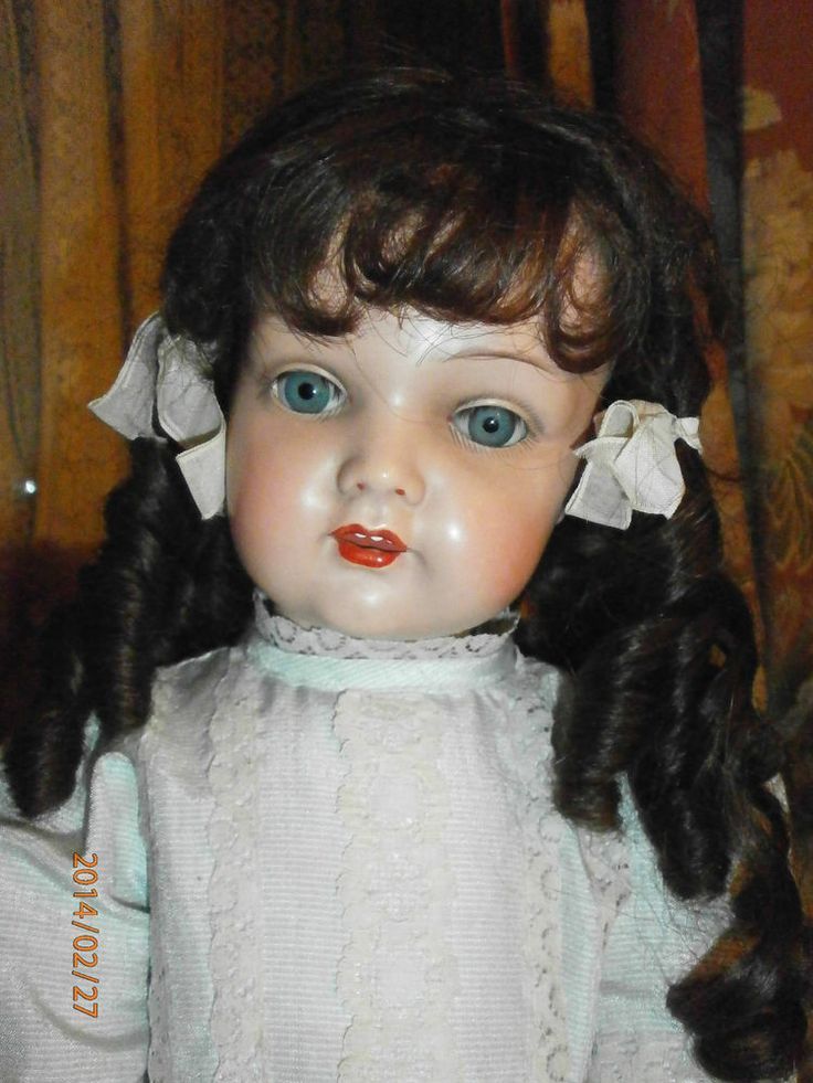 dolly-rot:  Antique Celluloid Doll Kaemmer Reinhardt/Schildkroet 717  ♡   