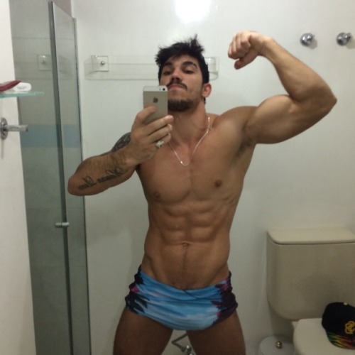 Brazilian dude, Diego Mineiro - HOT!!!KSU-Frat Guy: Over 68,000 followers and 47,000 posts.Follow me at: ksufraternitybrother.tumblr.com