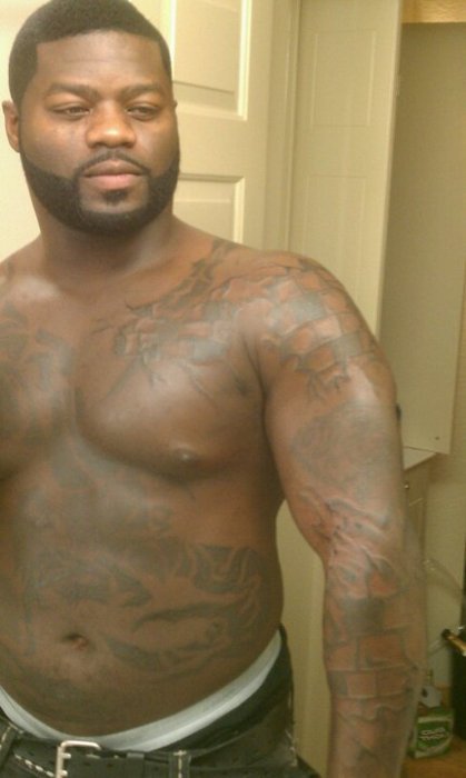 dethickness:  poppasplayground:  Bring on the #Black, Bearded & Beefy for #Banging on #TotalTOPTuesdays  http://dethickness.tumblr.com/archive 