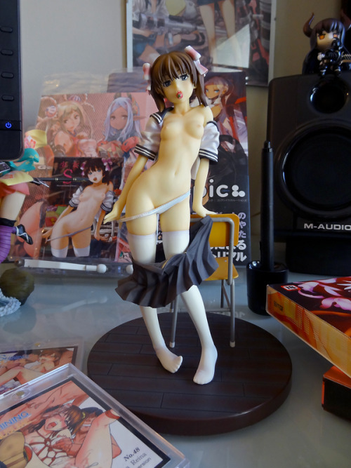 erotibot-art:  Hanaharu’s Shoujo S figure. Just looking at her is like a healthy dose of daily motivation. I paid like double for this one, but man I HAD TO HAVE HER!