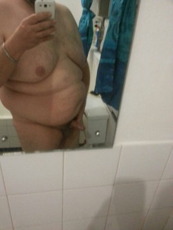 chubbyaddiction:  bearsouthafrica:  First time posting.  Maybe again. ..  Have fun in South Africa…   hot!