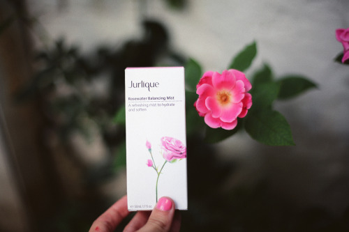 Jurlique Rosewater Balancing Mist, I love this stuff!