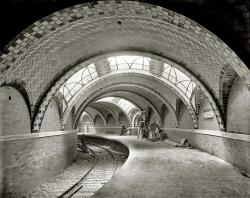 stylish-homes:  City Hall Station, New York,