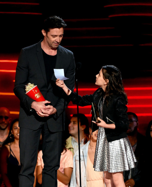 xmensource:Hugh Jackman and Dafne Keen attend the 2017 MTV Movie And TV Awards at The Shrine Au