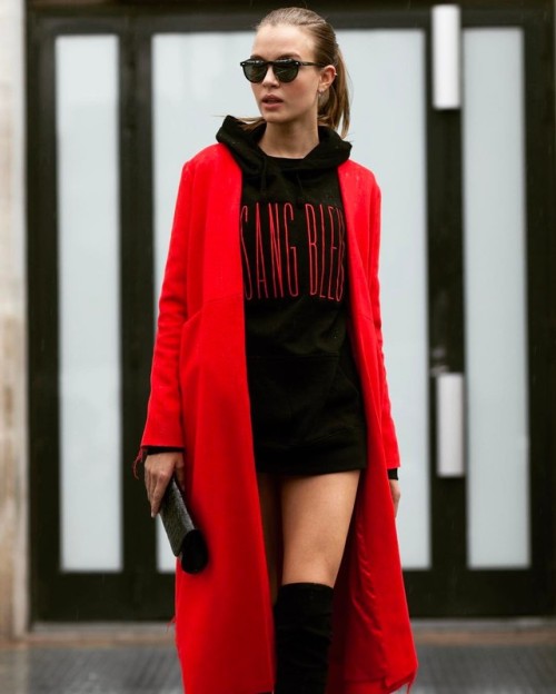 joskriverdaily:  Josephine Skriver | Street Style - Paris Fashion Week F/W 2017.By Eloan Anquez.
