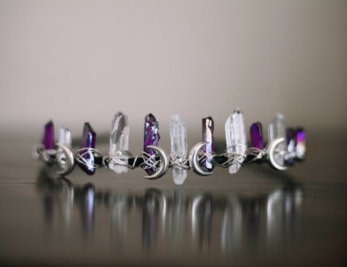 Porn photo sosuperawesome: Crystal Crowns and Crescent