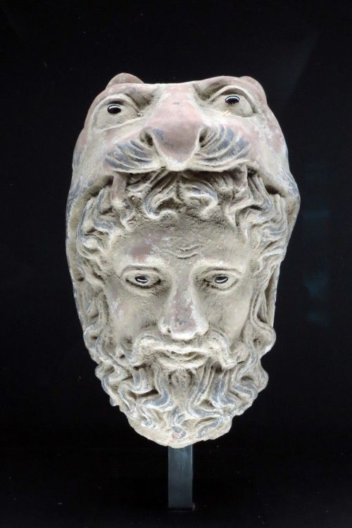 Head of Herakles-Vajrapani from Gandhara