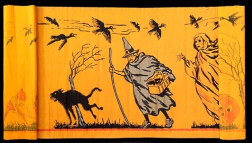 zgmfd: Halloween crepe paper (Dennison’s Bogie Book 1921)
