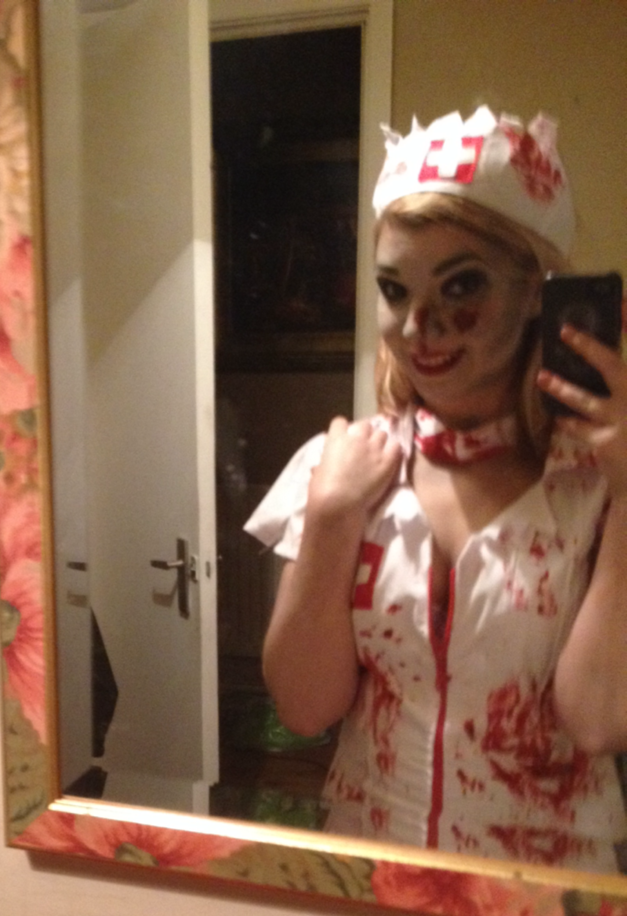 fl00sie:  Last night 🎃👻🏥 