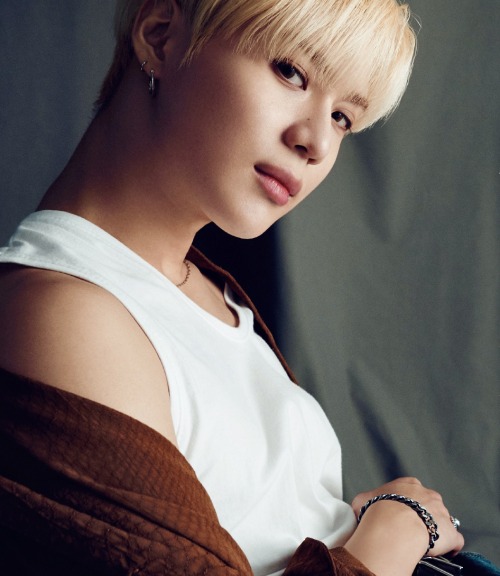 Day 327/548 of Taemin’s enlistment (210531 - 221130)Anan Magazine No.2172 (October 2019)