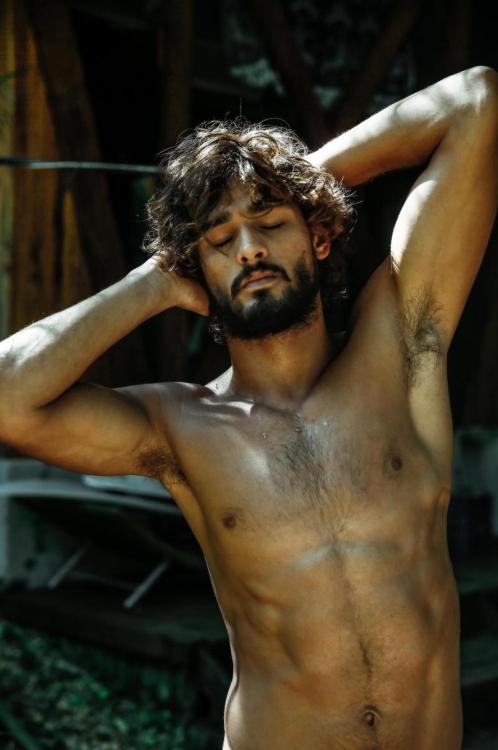 asicksickworld:  Marlon Teixeira by Felipe adult photos