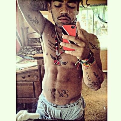 sleezedoutt:  The things I would do to him