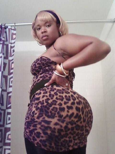 I LIKE BIG BUTTS!