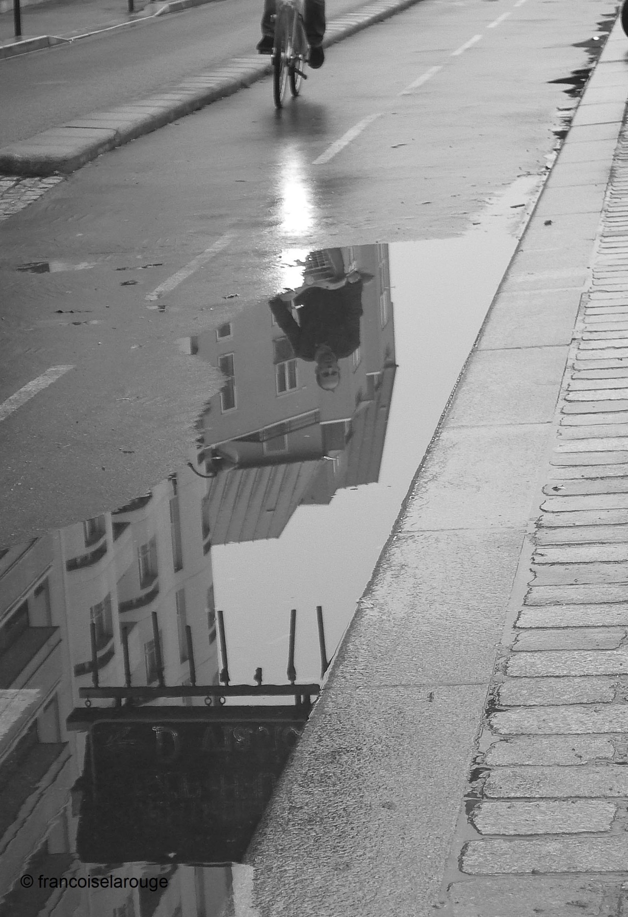 Jour de pluie à Paris 3© francoiselarouge