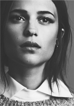 alicia vikander daily