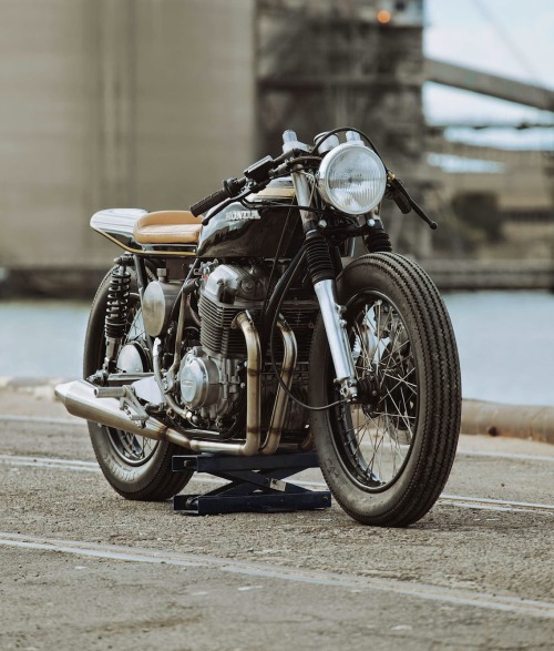 caferacerbursa:  Glory Road 1973 CB750