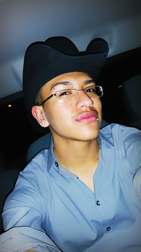 betosgaylatinmenfan:  Thanks Iram for the hot video of you getting your ass ate out! Check him out and hit him up at:Instagram.com/iram_baezahttps://www.tumblr.com/blog/iram432navarreteSnapchat:   iramnavarrete Please send me you nude photos.  Por favor