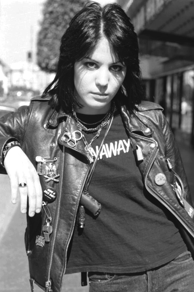 andnowtherunaways:  Joan was very shy, very moody on a James Dean levelKim Fowley, Queens of Noise by Evelyn McDonnell