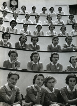 NURSES - ALFRED EISENSTAEDT - 1938 