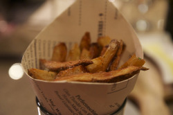 dietkiller:  Pomme Frites  Craving these right now!!!  Never too early for them, right?!