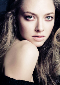 seyfried-daily:  Amanda Seyfried for Elle