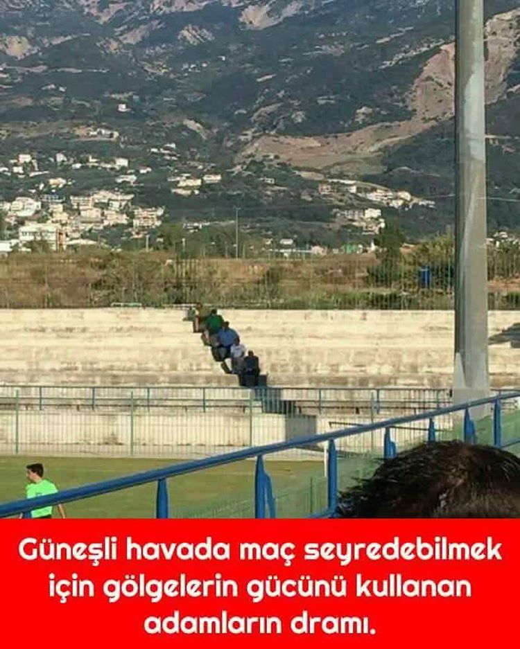 Güneşli havada maç...