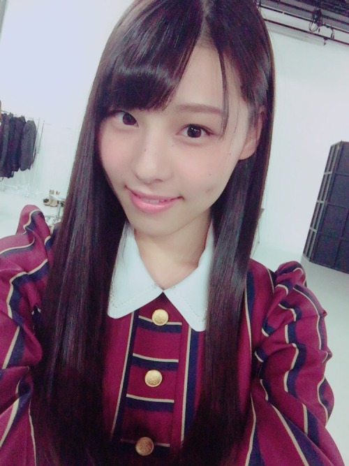 omiansary:  http://blog.nogizaka46.com/