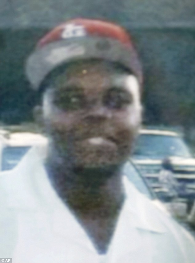 governmentname:  logicd:  UPDATE 1 scroll to bottom______________ Story goes a cop