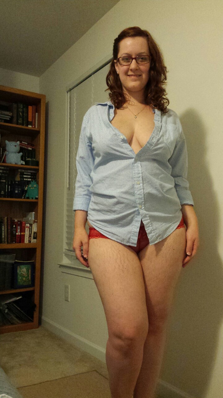 nerdynympho87:  How about a Friday fuck fest? NerdyNympho.cammodels.com NerdyNympho.ManyVids.com