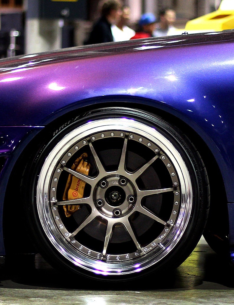 happinessbythekilowatts:  Via: Tuned. International  x