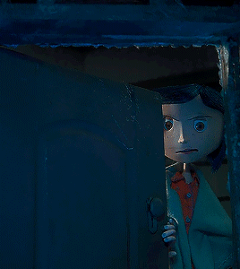 hermit-frog: Dark (2017- ) | Coraline (2009)