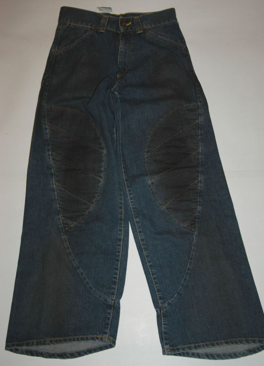 LEVIS ENGINEERED TWISTED BLUE WASHED JEANS WOMENS...