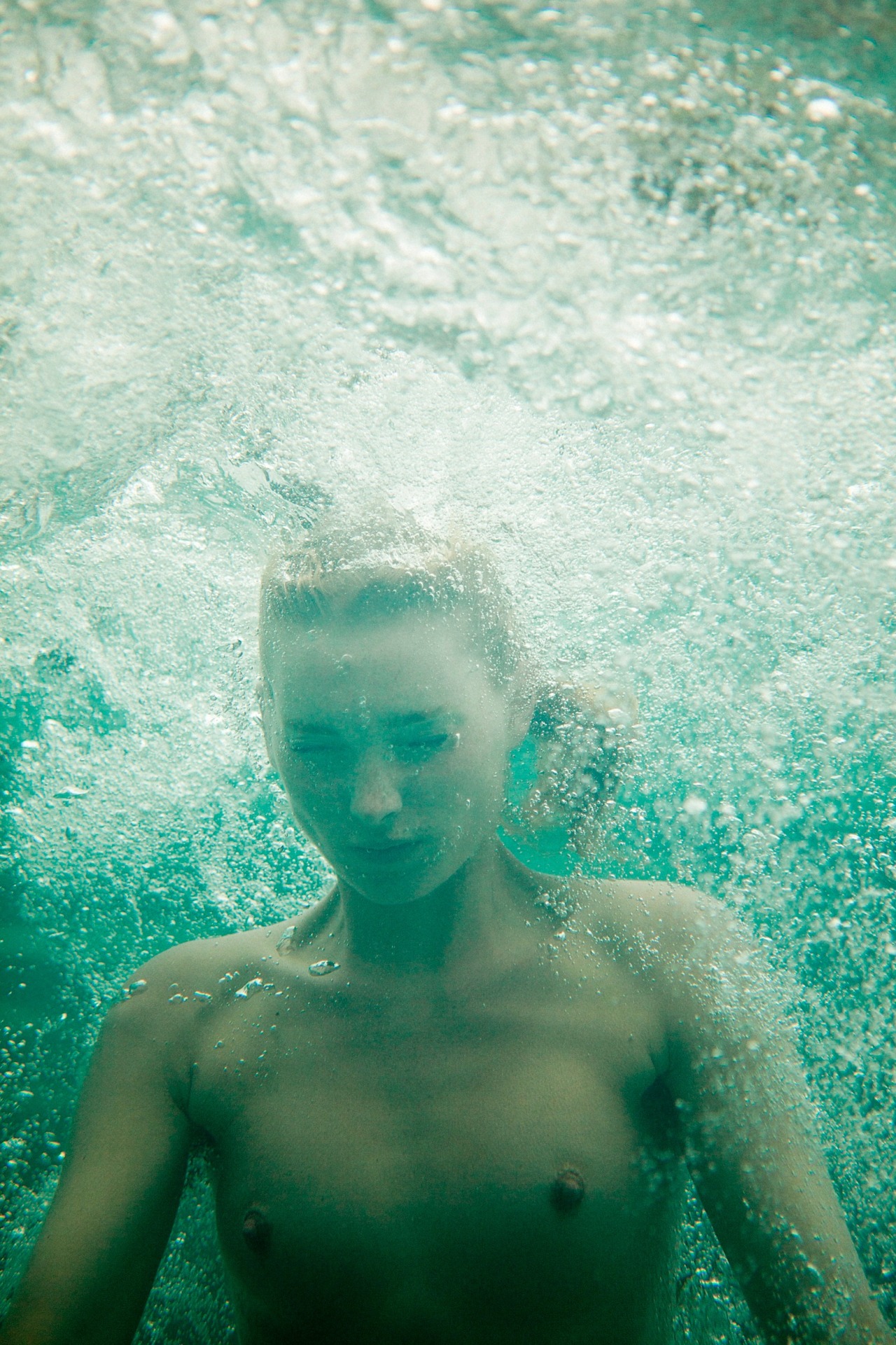 deviousstaresinmydirection: Elsa Hosk 