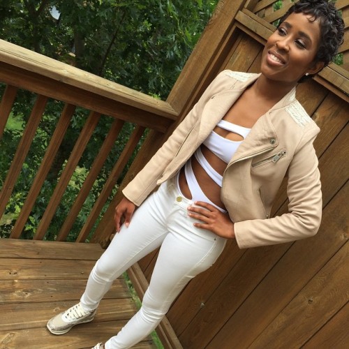 XXX allthingsbootiful:  DeJ Loaf photo