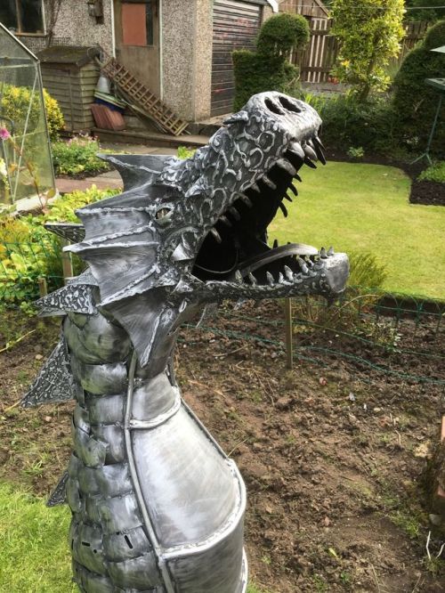 steampunktendencies:  Fire Breathing Dragon Log Wood Burner by laandpa   