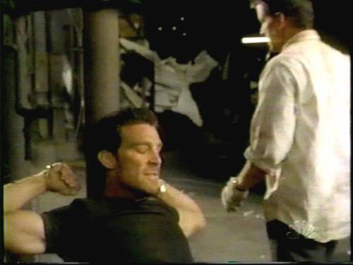 ropermike:Michael T. Weiss and Jamie Denton in The Pretender - “Red Rock Jarod”. More pics here.Jaro