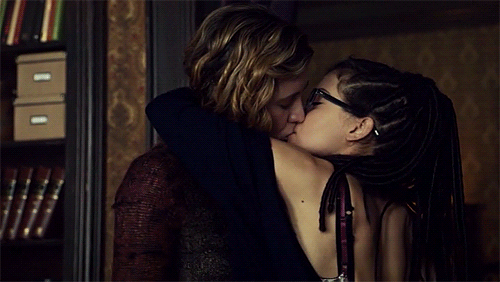 cosima-niehaus-feels:danasoupchef:Cosima pulling herself up and into Delphine. One of many things to