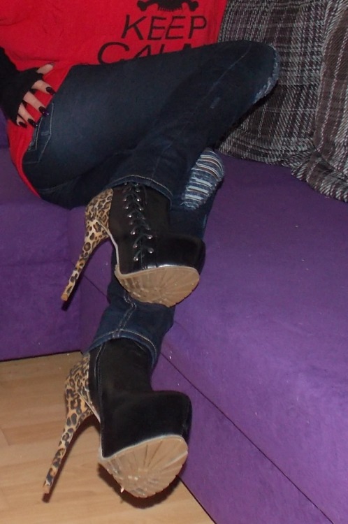 Its me again….love high heels! Need more