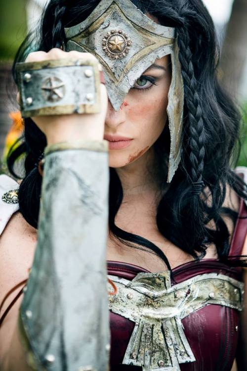 fillingthemptyspaces: cosplayandgeekstuff: Meagan Marie (USA) as a Wonder Woman (warrior vers