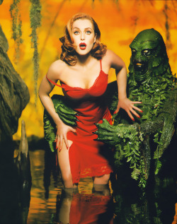 vixensandmonsters:  Gillian Anderson for