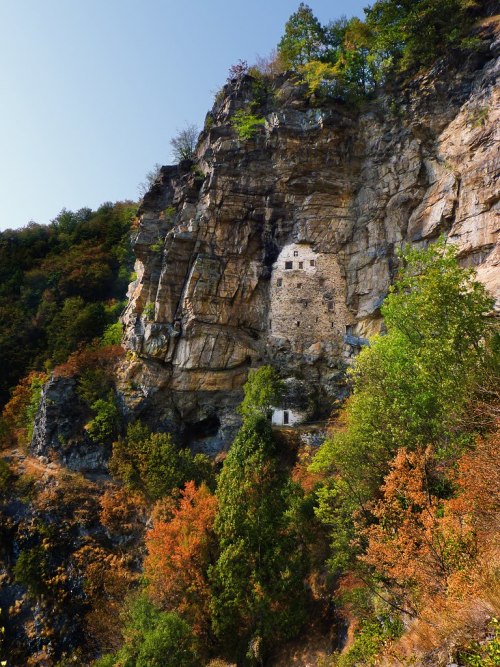 The Hermitage of Saint Sava near Studenica Monastery, Serbia (by Đorđe Grujičić).